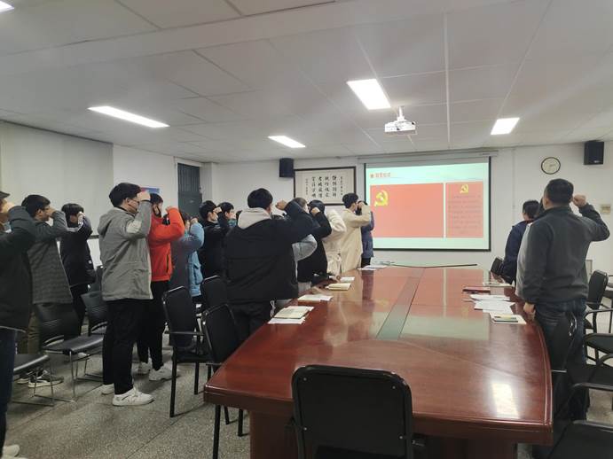 说明: 党员发展大会照片IMG_20211224_095921 说明: 党员发展大会照片IMG_20211224_095921
